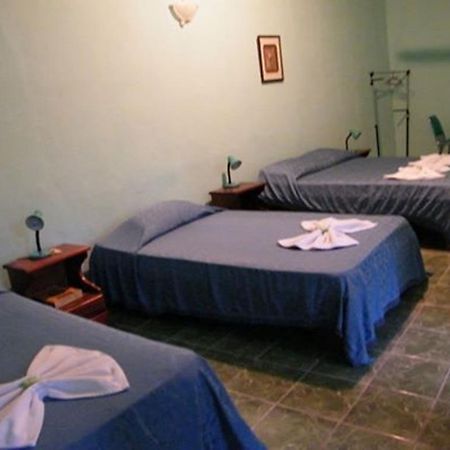 Hotel Jackie'S House Puntarenas Bagian luar foto