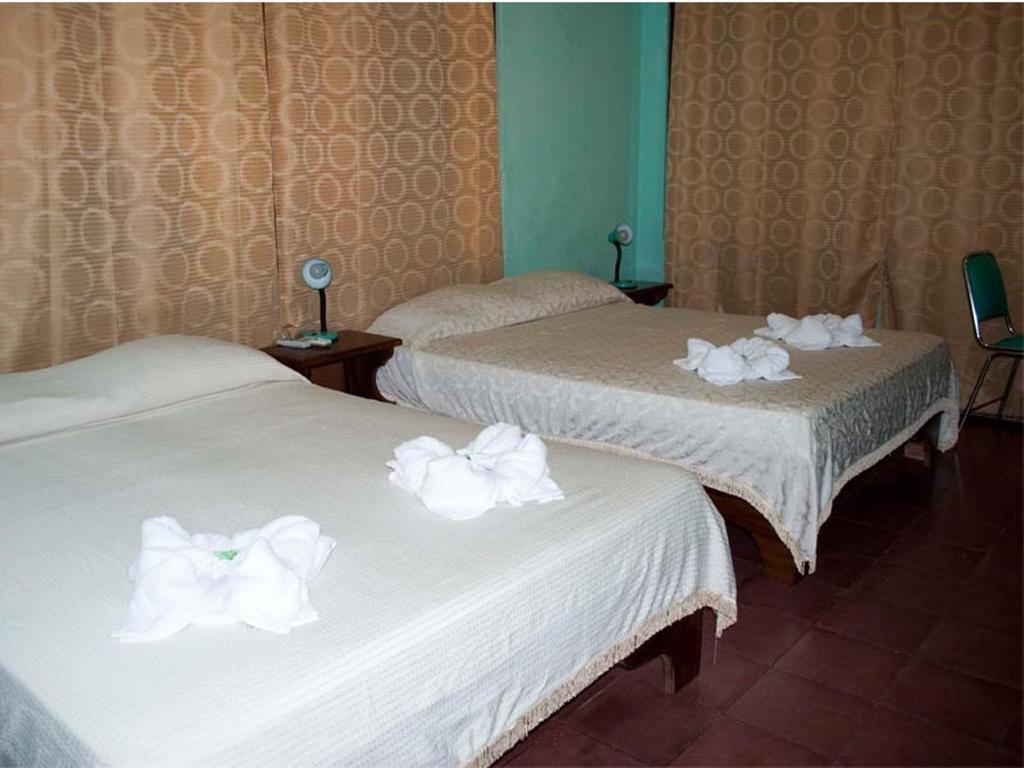 Hotel Jackie'S House Puntarenas Ruang foto