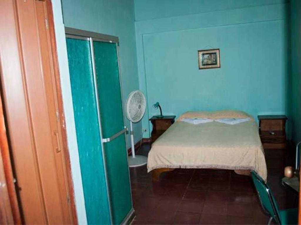 Hotel Jackie'S House Puntarenas Ruang foto